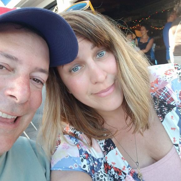 Meet your Posher, Lisa - Picture 1 of 1